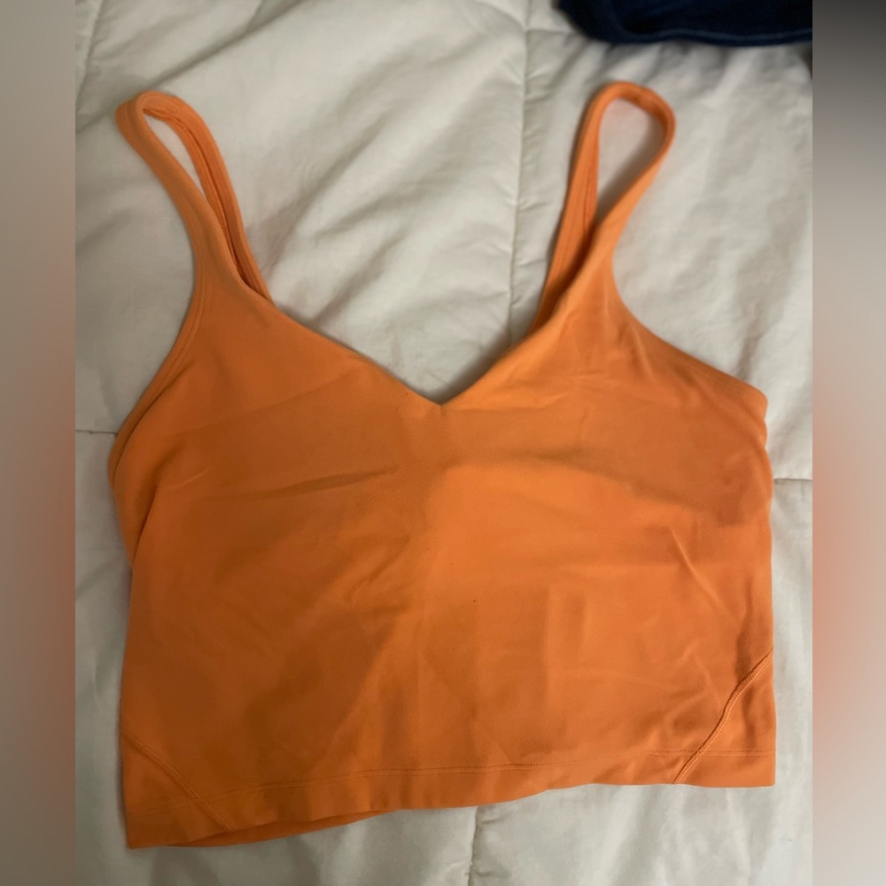 Lululemon align crop top size 10, tag pulled out